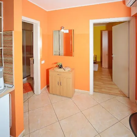 Apartment Apartman Orange *