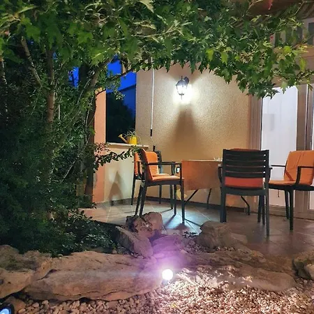 Apartment Apartman Orange *